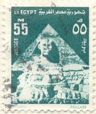 Piramide y Esfinge