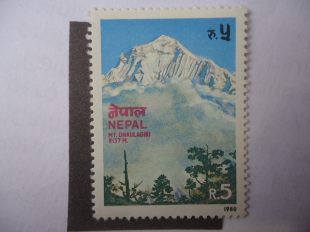 Monte Dhaulagiri - Macizo montañoso del Himalaya (8.137 Metro)