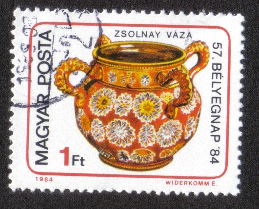 57.o Día de Sell57.o Día de Sello - Porcelana Zsolnayo - Porcelana Zsolnay