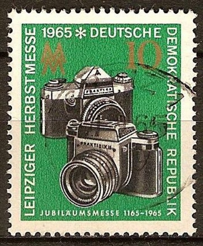 830 - Feria de Lepzig, cámaras fotográficas
