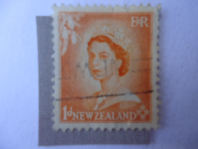 One Penny - Serie, Queen Elizabeth II