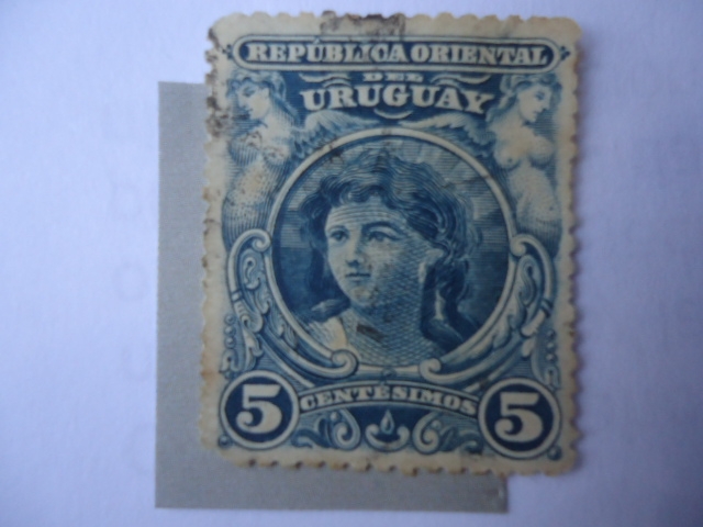 República Oriental del Uruguay - Cabeza de Girs-Estatua-Símbolo.