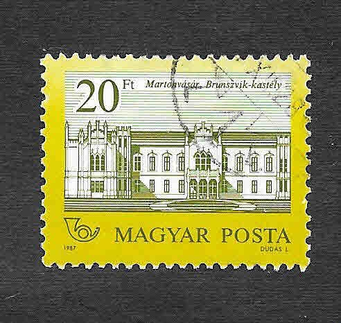 3024 - Castillos Húngaros
