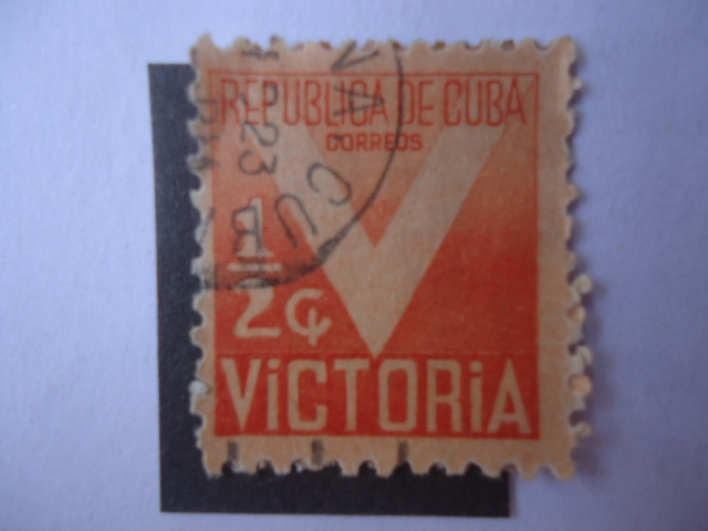 Impuesto de Victoria Obligatorio para el Fondo de la Cruz Roja - IMpuesto Postal.