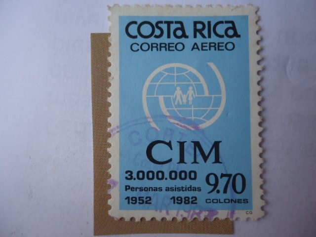 CIM-Emblema-30 Años de Comité Internacional para Emigración-3.000.000 personas asistidas