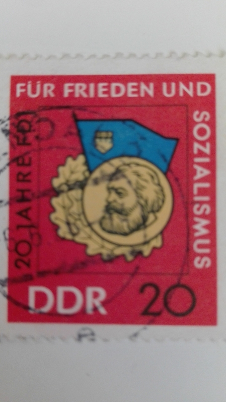 Paz y Sozialismo /DDR