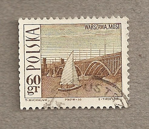 Puente en Varsovia sobre el Vistula