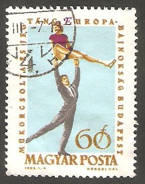 1541 - Mundial de patinaje artístico, en Budapest