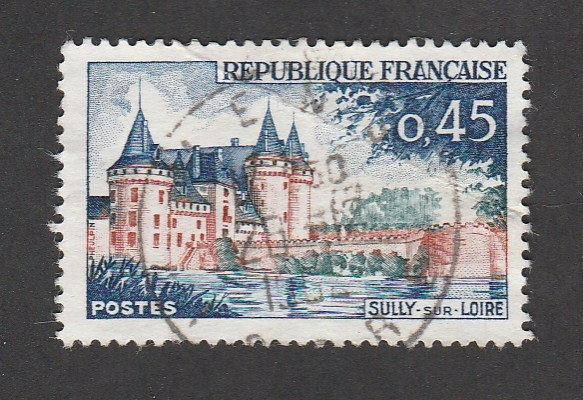 Castillo Sully dur Loire