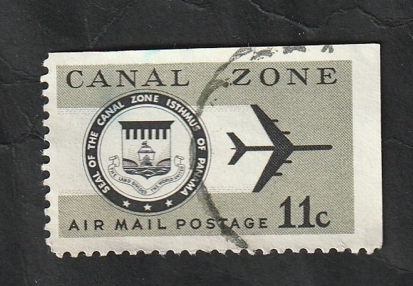 Canal Zone - 43 - Avión