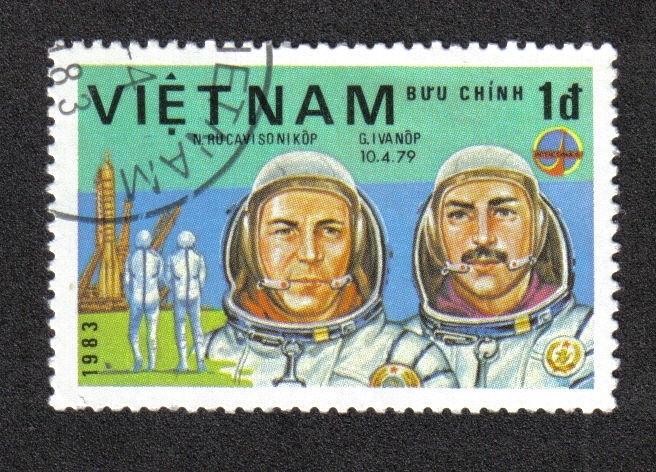 Cosmonautas, Nikolai Rukavishnikov and Georgi Ivanov