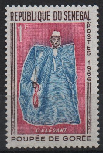 MUÑECOS  DE  GORÉE.  HOMBRE  ELEGANTE.