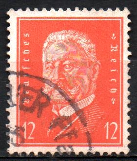 PRESIDENTE  PAUL  von  HINDENBURG