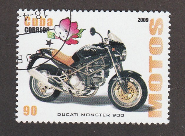 Ducati Monster 900