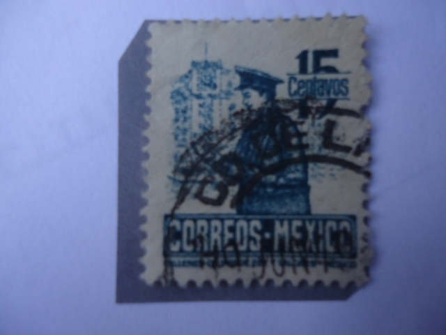 Correos-México - Cartero.