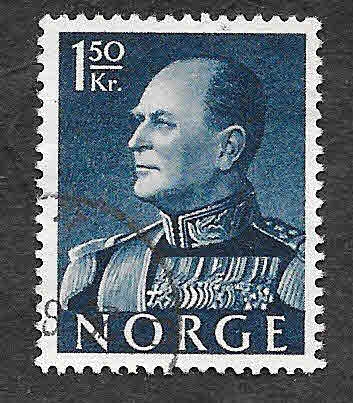 371 - Olaf V de Noruega
