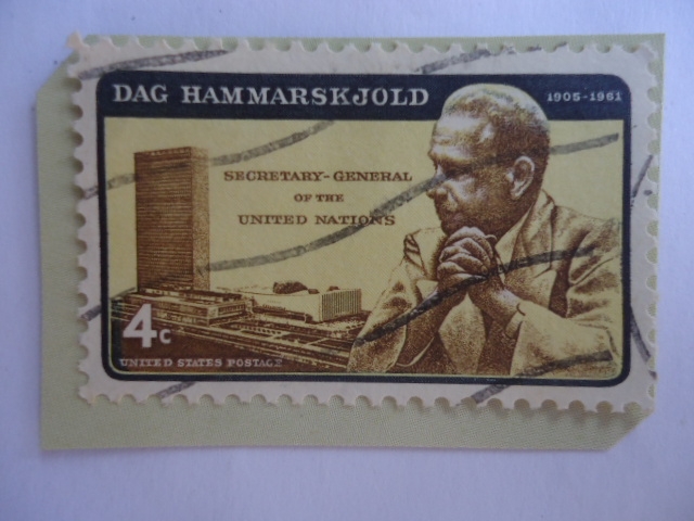 Dag Hammarskjöld (1905-1961)- 2°Secretary general of the United Nations