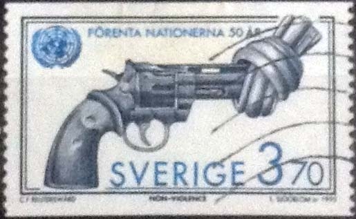 Scott#2132 , intercambio 0,35 usd , 3,70 krona , 1995