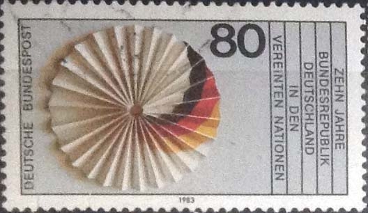 Scott#1402 , intercambio 0,30 usd. , 80 cents. , 1983