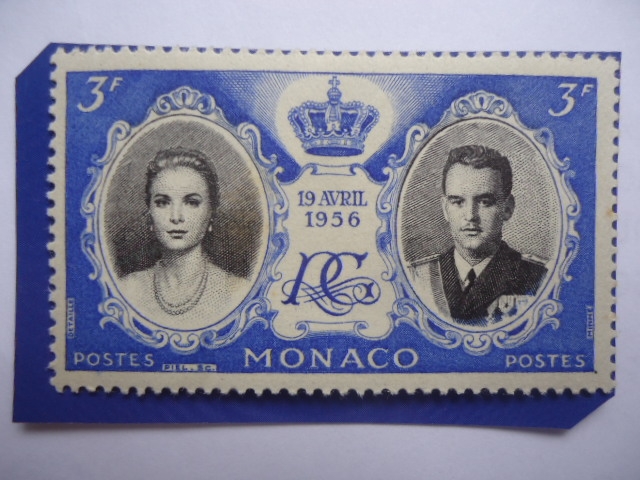 Rainiero III de Mónaco y Grece Kelly-Corona y Monograma-Serie:Boda de Raniero III y Grace Kelly, 19 