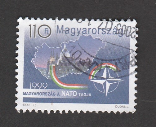 Ingreso Hungría en la OTAN