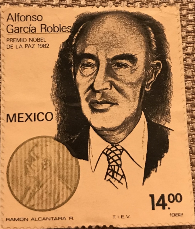 ALFONSO GARCIA ROBLES