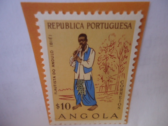 Flautista- Gaitero Angoleño - República Portuguesa.