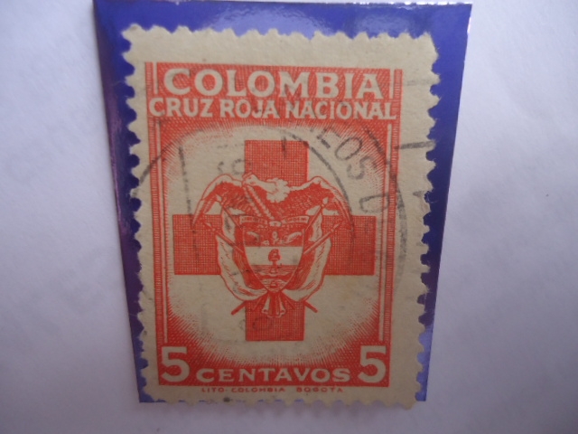 Cruz Roja y Escudo Nacional de Colombia