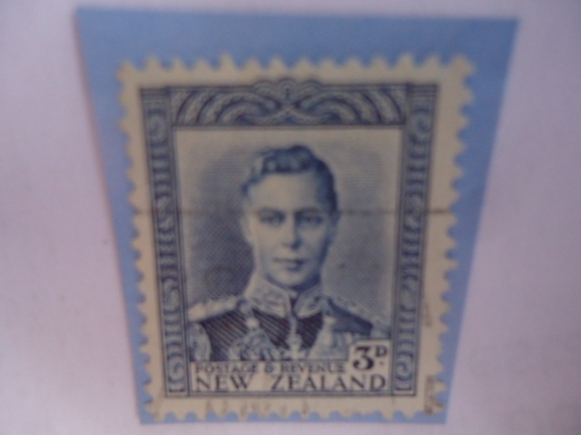 King George VI (1895-1952) - Postage & Revenue.