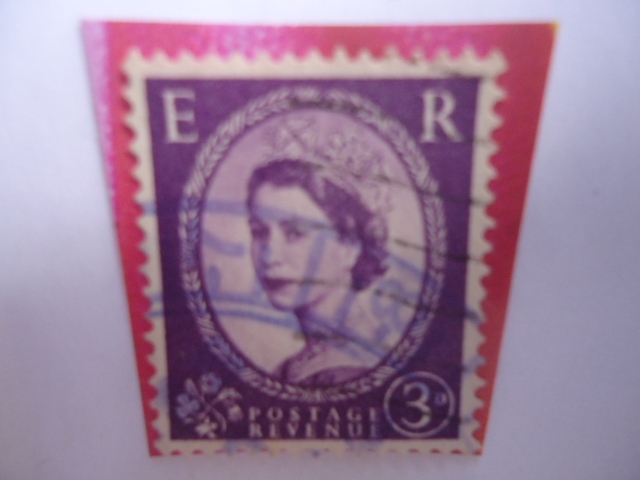 Queen Elizabeth II - 1957-(Predecimat Wilding)