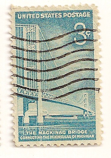 Puente de Mackinac. Michigan