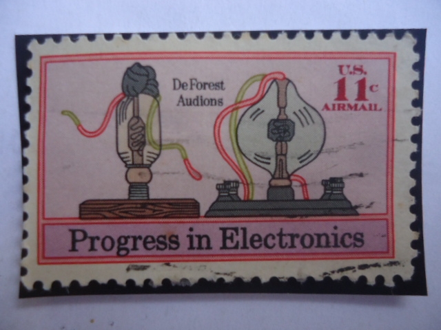 Progress in Electronics - Progreso en Electrónica - De Forest Audions - 