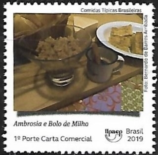 Comidas típicas - Ambrosia y bolo de milho
