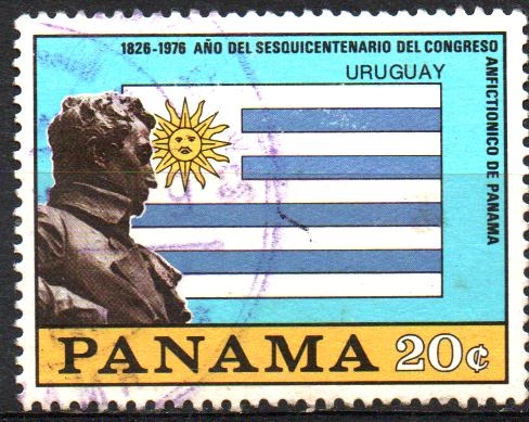 SIMÓN  BOLÍVAR  Y  BANDERA  DE  URUGUAY