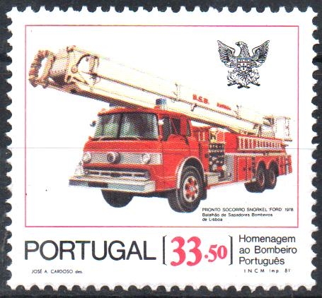 HOMENAJE  AL  BOMBERO  PORTUGUÉS.  FORD  SNORKEL  1978.