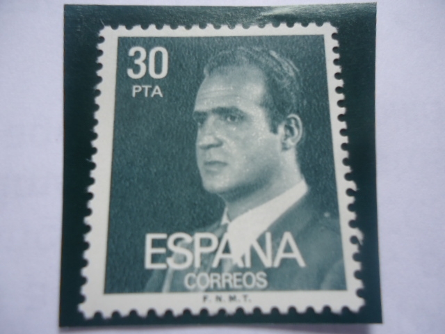 Ed:2600 - Rey Juan Carlos I - SerieJuan Carlos I (1976-1984)-Busto hacia la Izquierda.