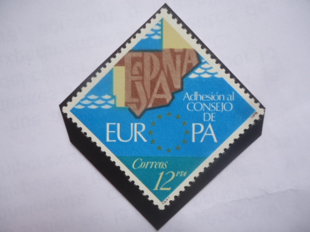 Ed:2476 - Adhesión al Consejo - Admisión de España al Cosejo de Europa- Serie: Unión Europea-Emblema