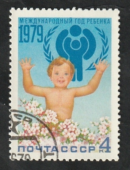 4596 - Año internacional del niño