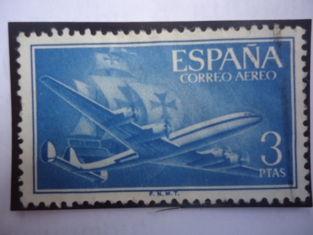 Ed: 1175 - Super Constellation y la Carabela Santa María - Lockheed L-1049 Super Constellation.