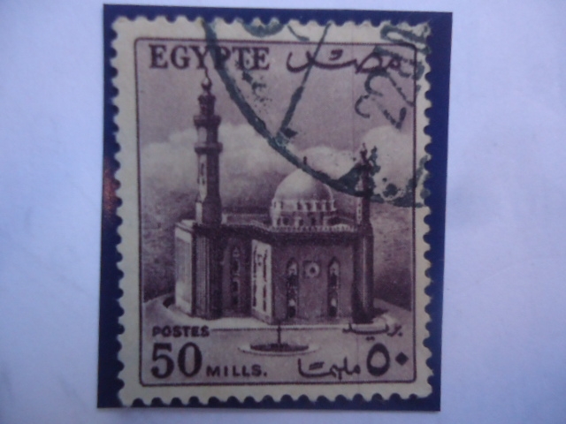 La Mezquita del Sultán: Imam Hussein (1154)-Cairo - 