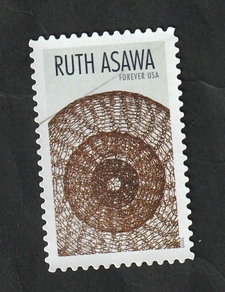 Escultura de alambre de Ruth Asawa