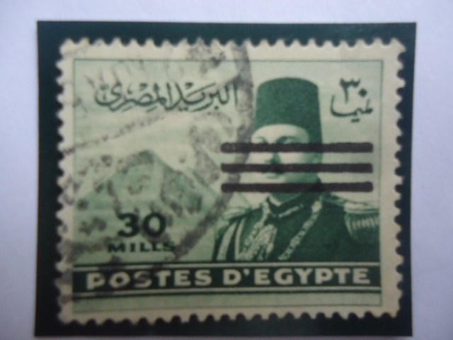 King Farouk de Egipto (1920-1965) -Sobrestampado .(Valor del sello año 1947)