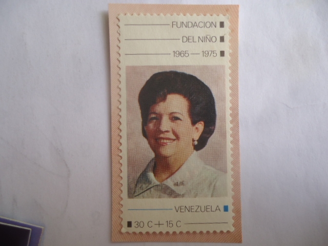 Fundación del Niño - Carmen América Fernandez de Leoni (1919-1973)-Serie:Día del Niño.