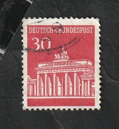370 - Puerta de Brandeburgo, en Berlín