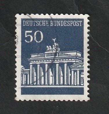 371 - Puerta de Brandeburgo, en Berlín