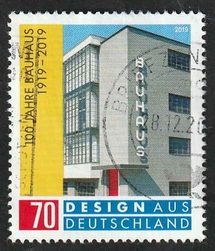 3233 - Centº de la escuela Bauhaus