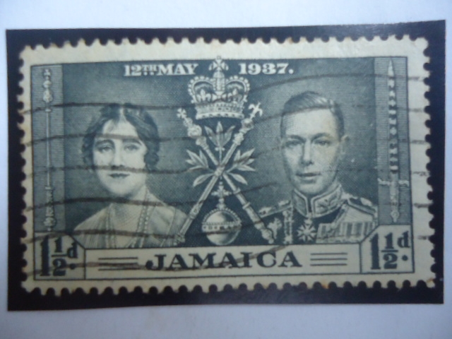 12Th 1937 - King George VI y Queen Elizabeth- Serie: Coronación - Sello de 1,1/2 penique Británico (