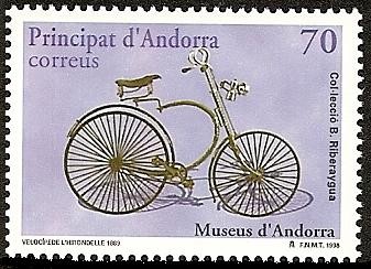Museo de la Bicicleta - Velocipedo L´hirondelle