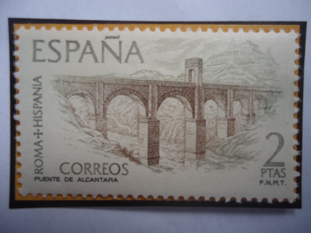 Ed:Es 2185- Puente de Alcántara (Cáceres)-Puente Romano )Año 103)-Cruza el río Tajo-Serie:Relación C