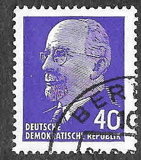 588 - Walter Ernst Paul Ulbricht (DDR)